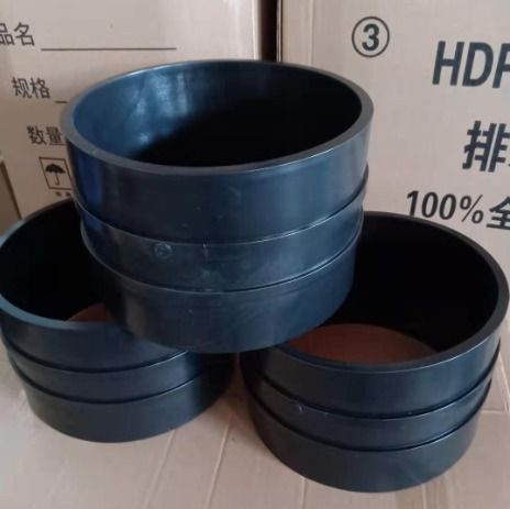 熱脹冷縮對屋面虹吸系統(tǒng)pe雨水管的破壞雙法蘭止動短管 管卡